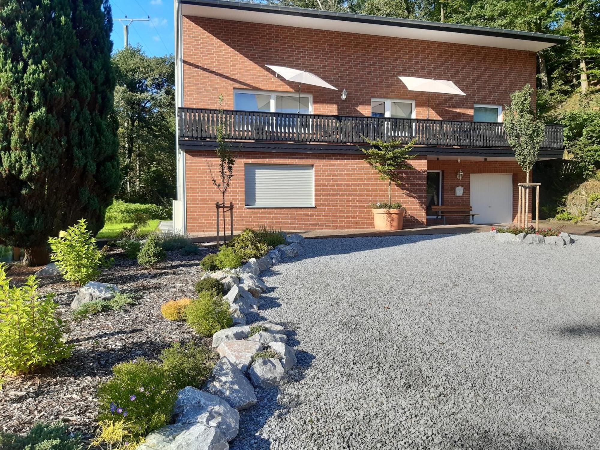 Ferienhaus Aanthuus Brilon Bagian luar foto